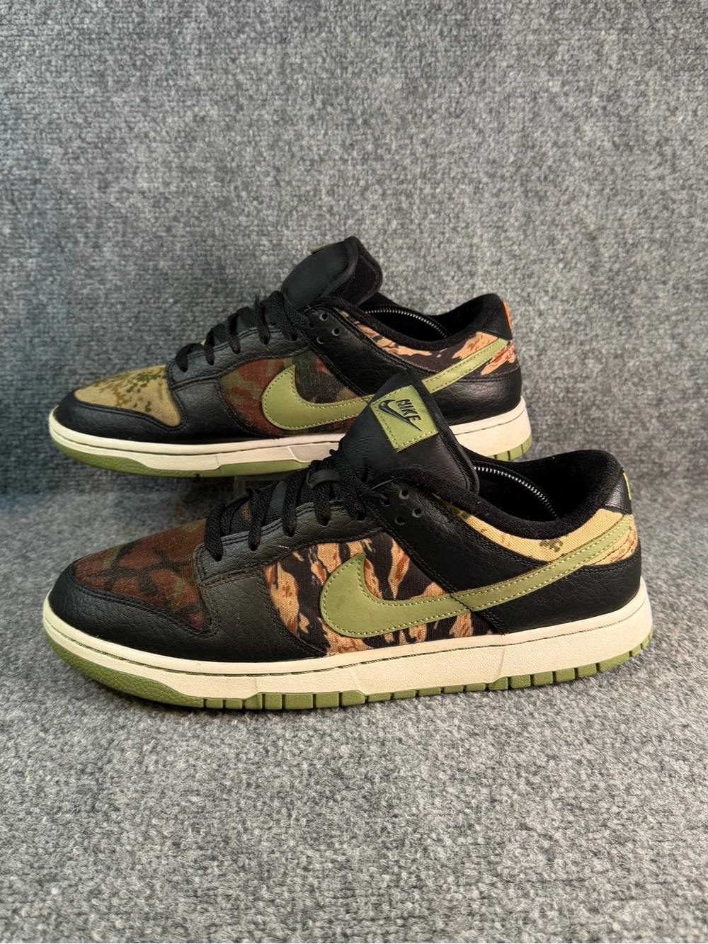 Nike Dunk Low SE Crazy Camo Men’s Size 12 DH0957-001